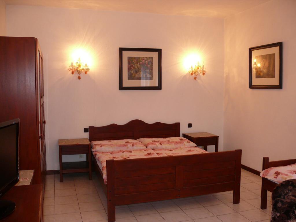 Pension A Restaurace Rudolec Hotel Český Rudolec Екстериор снимка